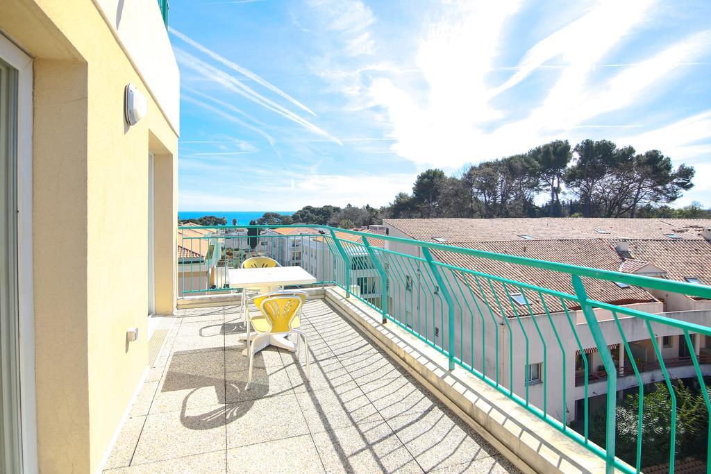 فينوف لوبيه Inter-Hotel Sea Side Park المظهر الخارجي الصورة