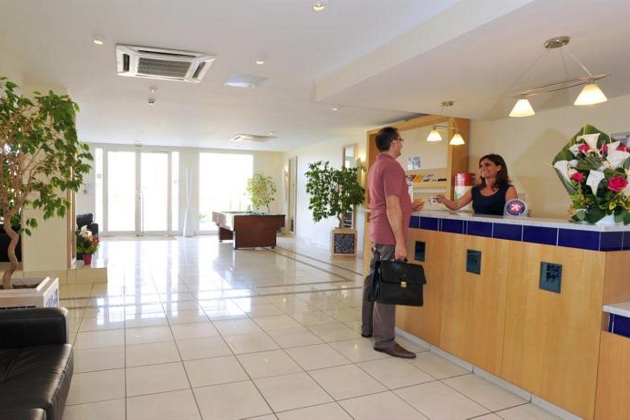 فينوف لوبيه Inter-Hotel Sea Side Park المظهر الخارجي الصورة