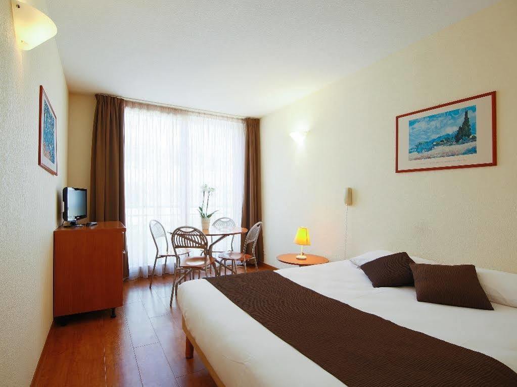 فينوف لوبيه Inter-Hotel Sea Side Park المظهر الخارجي الصورة