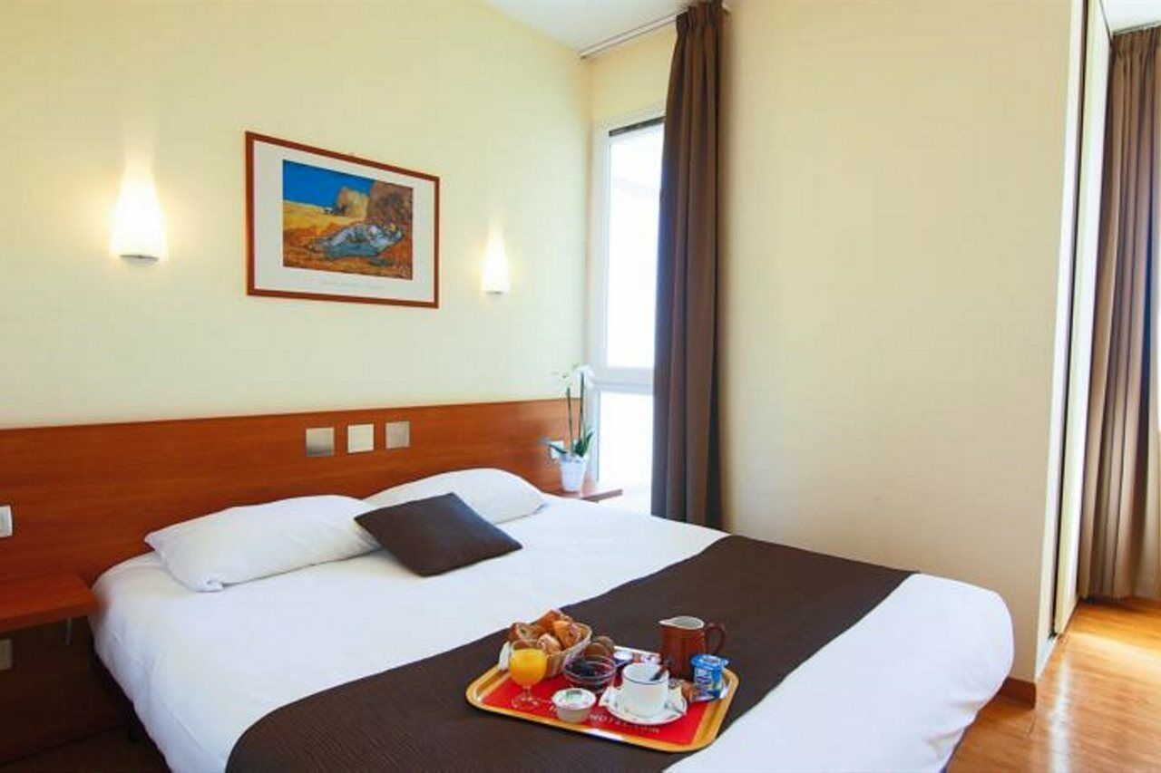 فينوف لوبيه Inter-Hotel Sea Side Park المظهر الخارجي الصورة